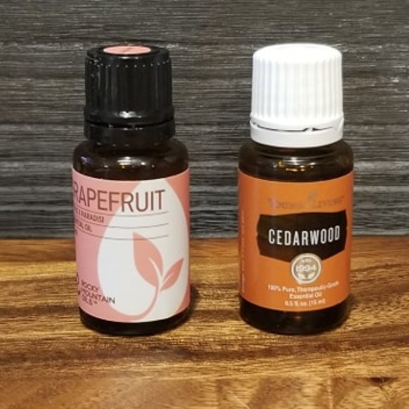 Grapefruit and Cedarwood Essential Oils